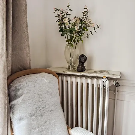 Penbed-2br- Lovely Parisian Near Bastille * Paryż